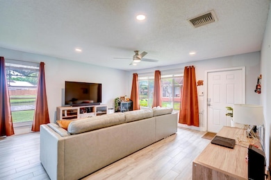 4851 Orleans Ct unit D, West Palm Beach, FL 33415 - photo 5