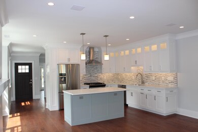 11 Hollow Wood Ln unit B, Greenwich, CT 06831 - photo 2