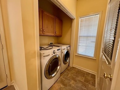 596 W Ashley Glen Cir, Cordova, TN 38018 - photo 6