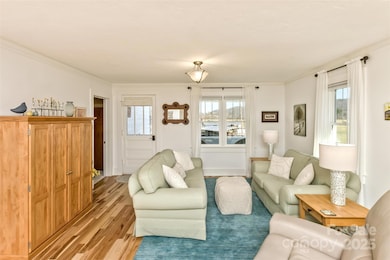 522 Calvert Rd, Brevard, NC 28712 - photo 7