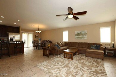 05 Great-Dining Room2