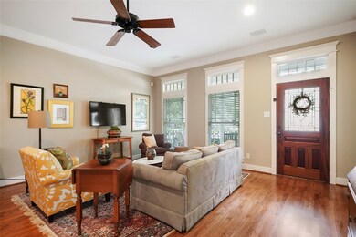 503 Columbia St, Houston, TX 77007 - photo 4