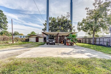231 Theron St, Houston, TX 77022 - photo 5
