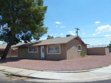 CORNER LOT