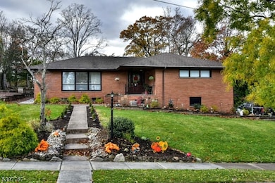 7 Jefferson Place, Wayne, NJ 07470 - photo 3