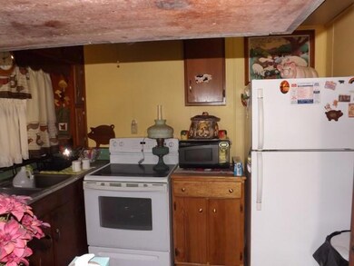 9815 Gore Greendale Rd, Logan, OH 43138 - photo 6