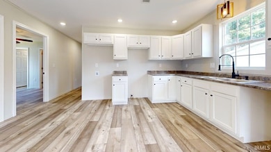 707 Durbin St, Bicknell, IN 47512 - photo 5