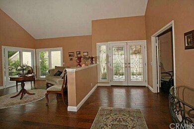 Front entryway - look at the beautiful wood floors