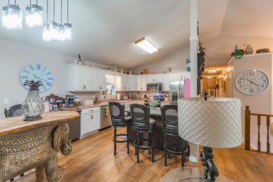 8 Maple Way HD -24