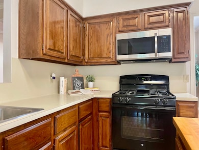 14527 Circlewood Way, Houston, TX 77062 - photo 5