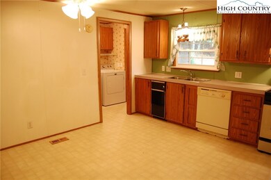 Nice size eating area