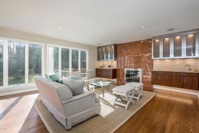 012-Living_Room-3618655-large