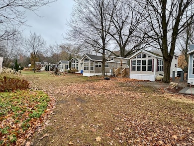 6473 Blue Star Hwy unit 44, Saugatuck, MI 49453 - photo 5