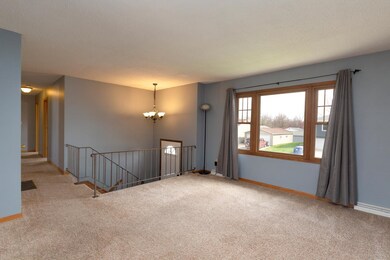 3912 Onawa Dr, Waterloo, IA 50701 - photo 5