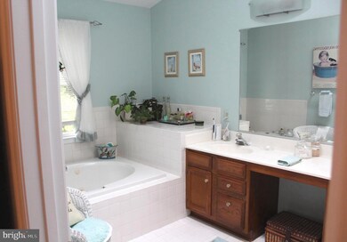 2826 Quarry Heights Way, Baltimore, MD 21209 - photo 6