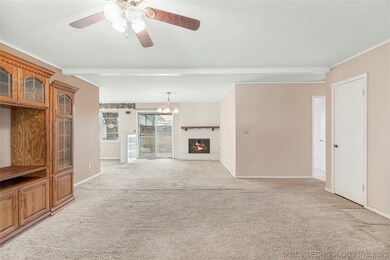 1129 N Fern Ave, Broken Arrow, OK 74012 - photo 5