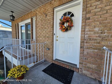 12 1st St, Staten Island, NY 10306 - photo 3