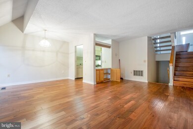 2368 Nutmeg Terrace, Baltimore, MD 21209 - photo 4