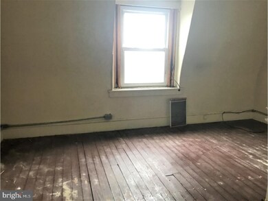 425 Chestnut St, West Reading, PA 19611 - photo 3