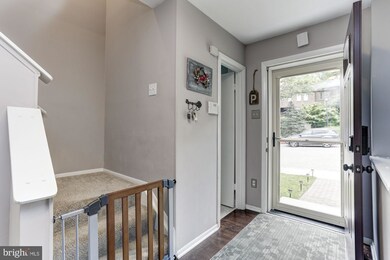 9483 Clocktower Ln, Columbia, MD 21046 - photo 5