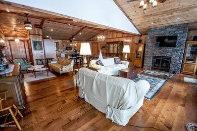 288 Fawn Lake Dr, Hawley, PA 18428 - photo 4