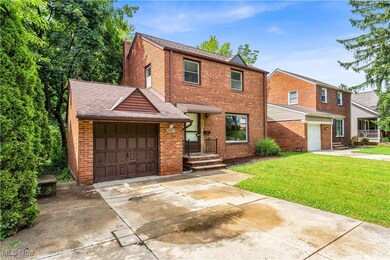 24571 Hawthorne Dr, Euclid, OH 44117 - photo 2