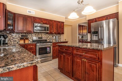 52 Kingsbridge Dr, Lumberton, NJ 08048 - photo 2