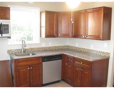 14 Bernard St, Providence, RI 02905 - photo 5