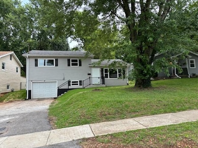 2074 N Albertha Ave, Springfield, MO 65803 - photo 2