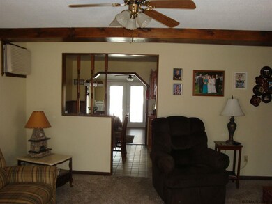 947 Obrien Ave, Schenectady, NY 12303 - photo 2