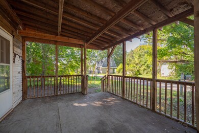 516 Catherine St-104