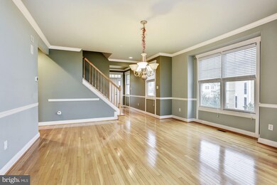 8715 Timber Oak Ln, Laurel, MD 20723 - photo 6