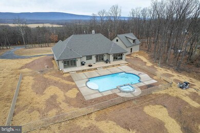 516 Reynolds Rd, Cross Junction, VA 22625 - photo 4