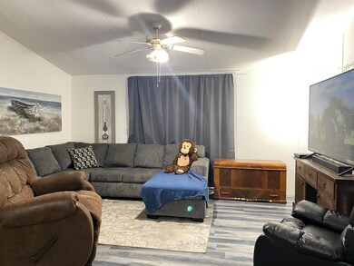 12 Lake Ellen Dr, Crawfordville, FL 32327 - photo 3