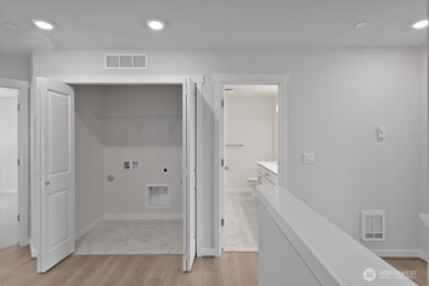 13217 NE 127th Way Unit B ~ Ready Now