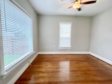 4808 Michaux St unit 1, Houston, TX 77009 - photo 2