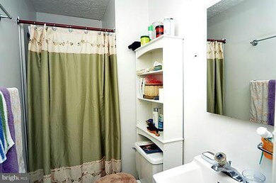 9211 Redbridge Ct, Laurel, MD 20723 - photo 5