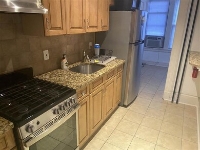 209 Shippen St unit 2, Weehawken, NJ 07086 - photo 2