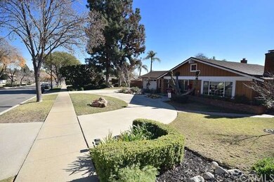 Circular driveway