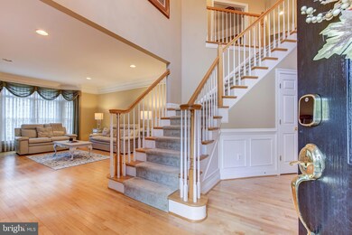 6276 Timarron Cove Ln, Burke, VA 22015 - photo 7