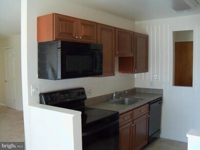 6437 Richmond Hwy unit 104, Alexandria, VA 22306 - photo 3