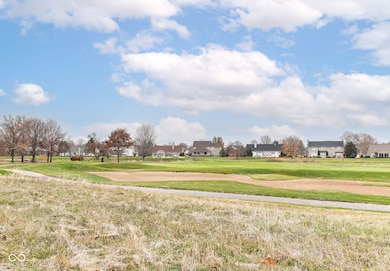 12703 Plum Creek Blvd, Carmel, IN 46033 - photo 5