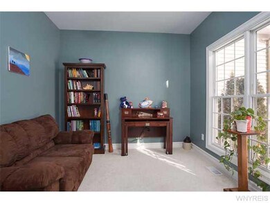 Studio/Study/Office