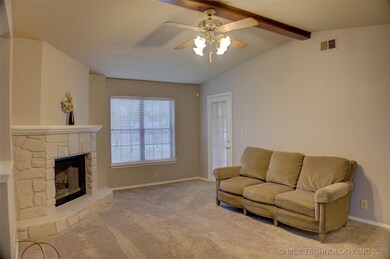 4607 E 93rd Ct unit 18, Tulsa, OK 74137 - photo 5