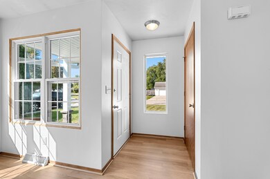 978 Saint Anthony Dr unit 2, de Pere, WI 54115 - photo 5