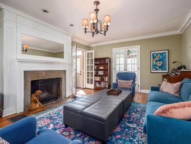 011_645dc_i 1725 Franklin 016