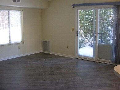 750 Whittenton St unit 911, Taunton, MA 02780 - photo 5