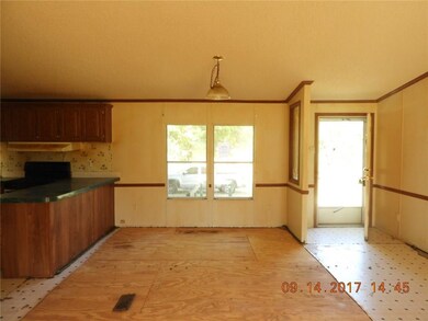 34605 Clear Pond Rd, Shawnee, OK 74801 - photo 6