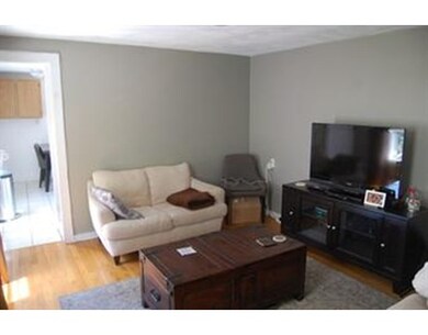 28 Cross St unit 2, Boston, MA 02113 - photo 4