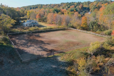 133R Stratham Heights Rd, Stratham, NH 03885 - photo 2